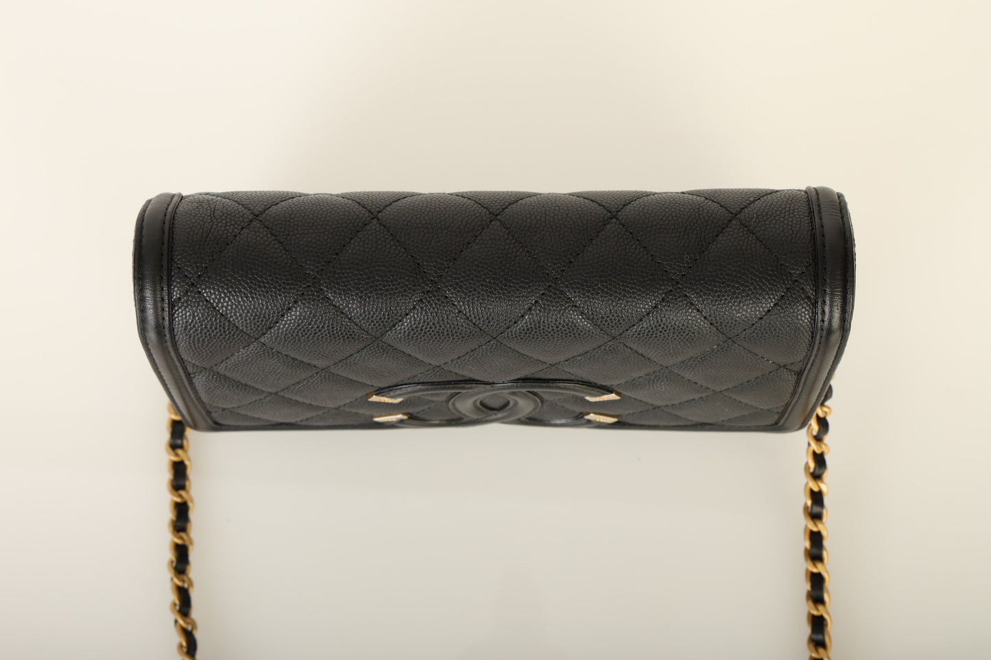 Chanel 2018 Caviar Filigree Wallet on Chain