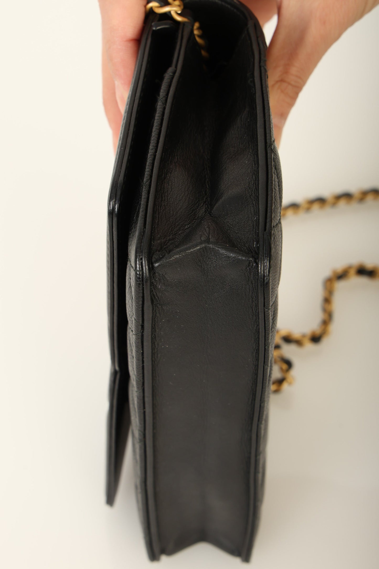 Chanel 2018 Caviar Filigree Wallet on Chain