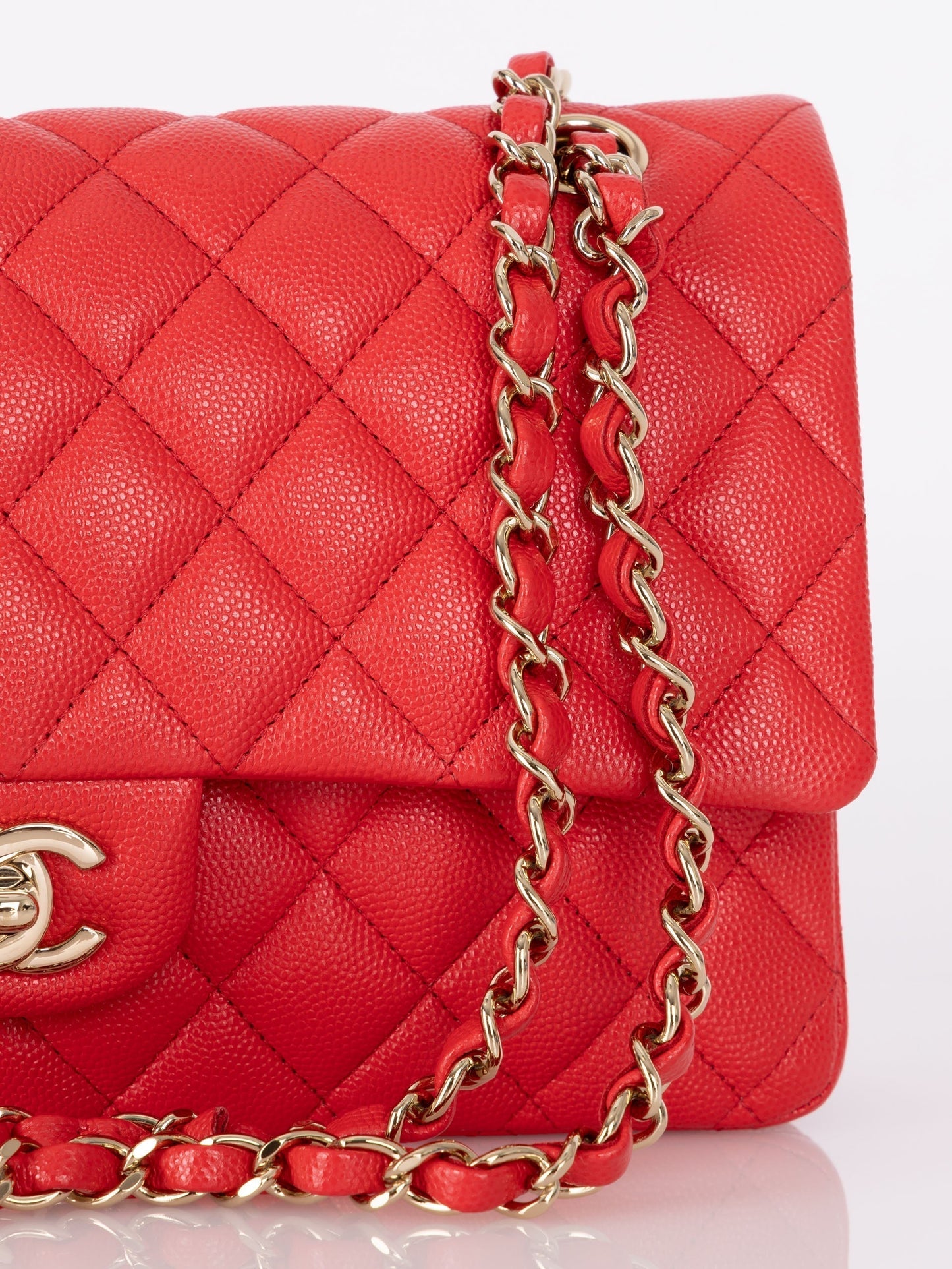 Chanel 2019 Caviar Medium Double Flap
