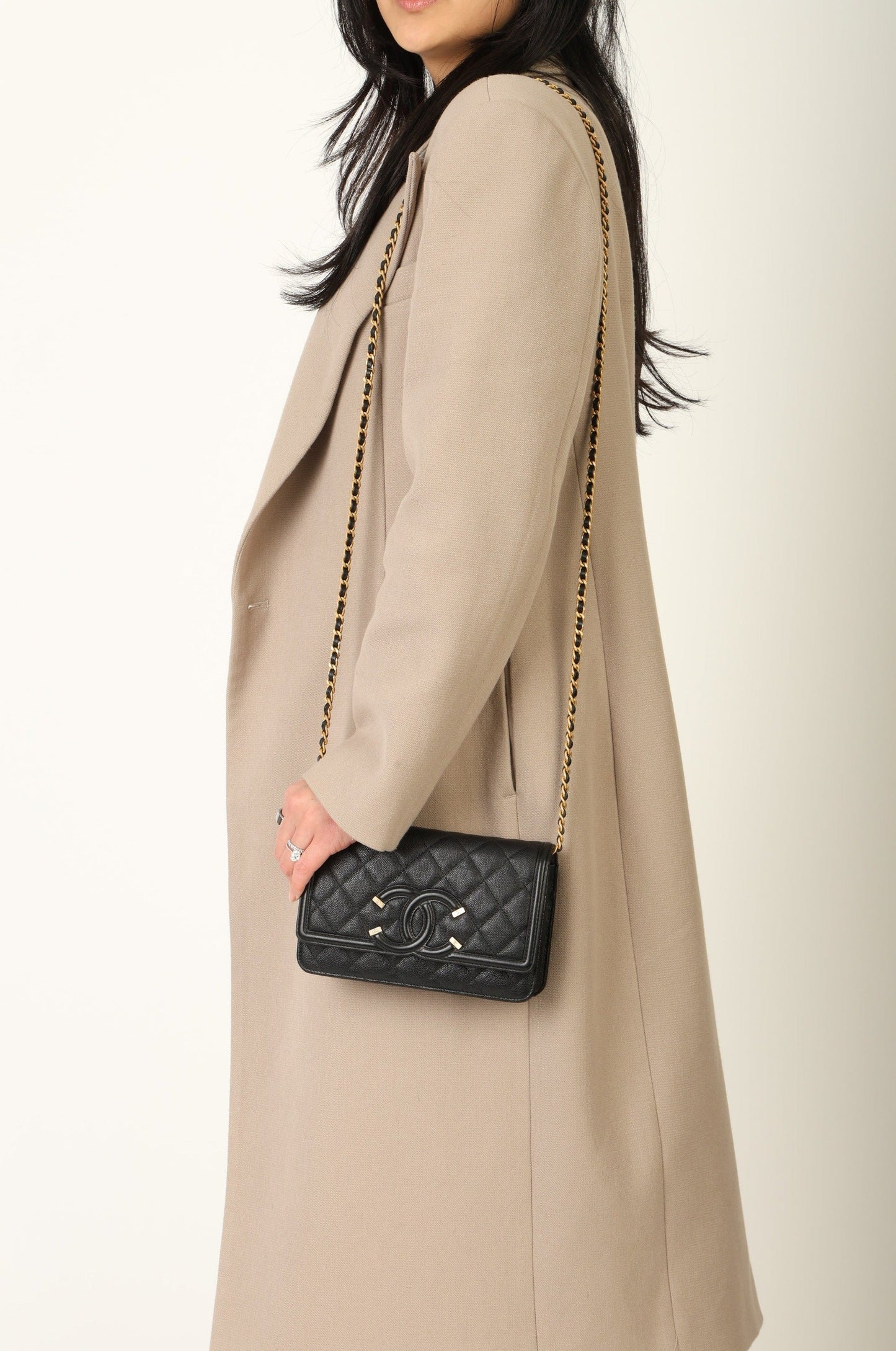 Chanel 2018 Caviar Filigree Wallet on Chain