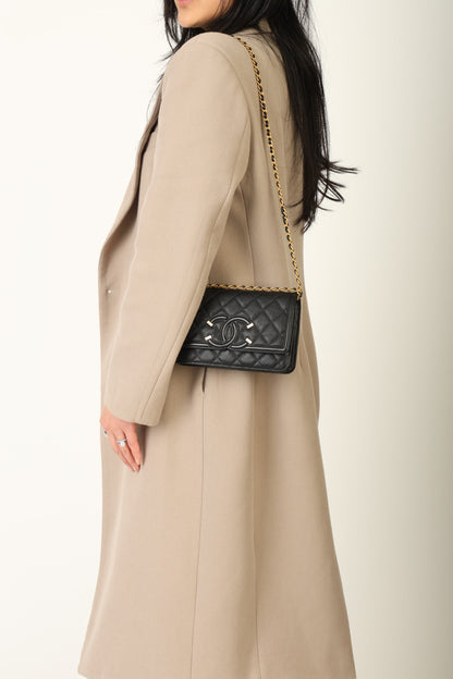 Chanel 2018 Caviar Filigree Wallet on Chain