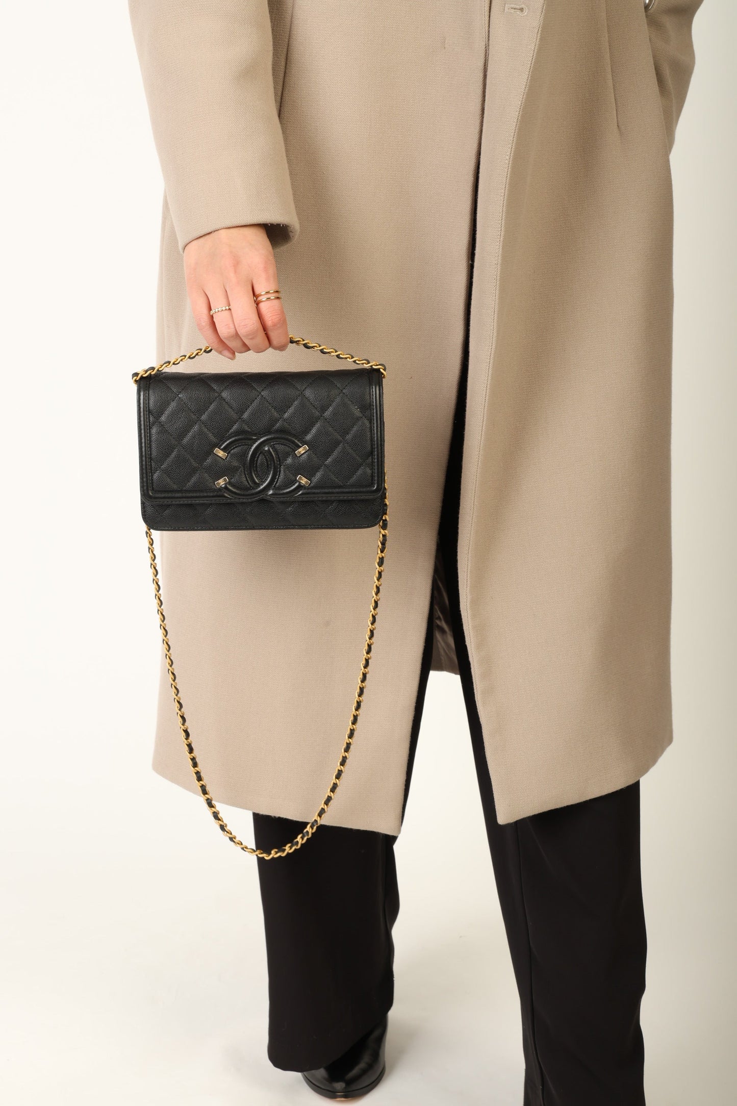 Chanel 2018 Caviar Filigree Wallet on Chain
