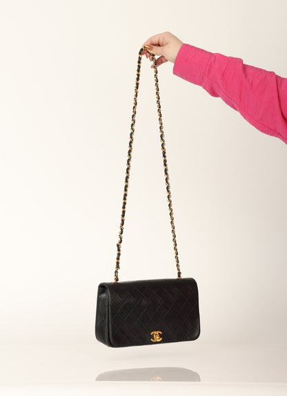 Chanel 1989 Lambskin Turnlock Medium Full Flap