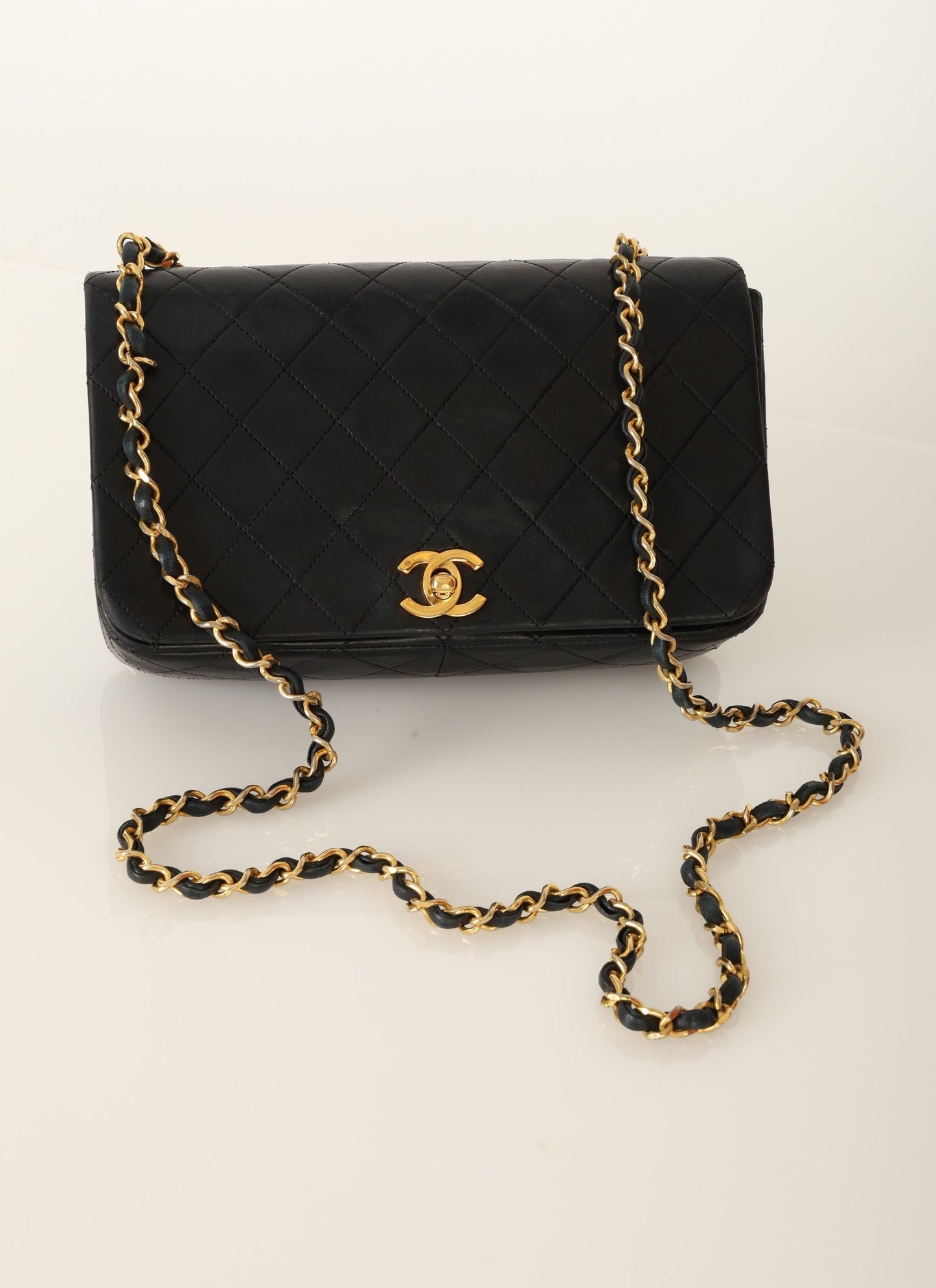 Chanel 1989 Lambskin Turnlock Medium Full Flap