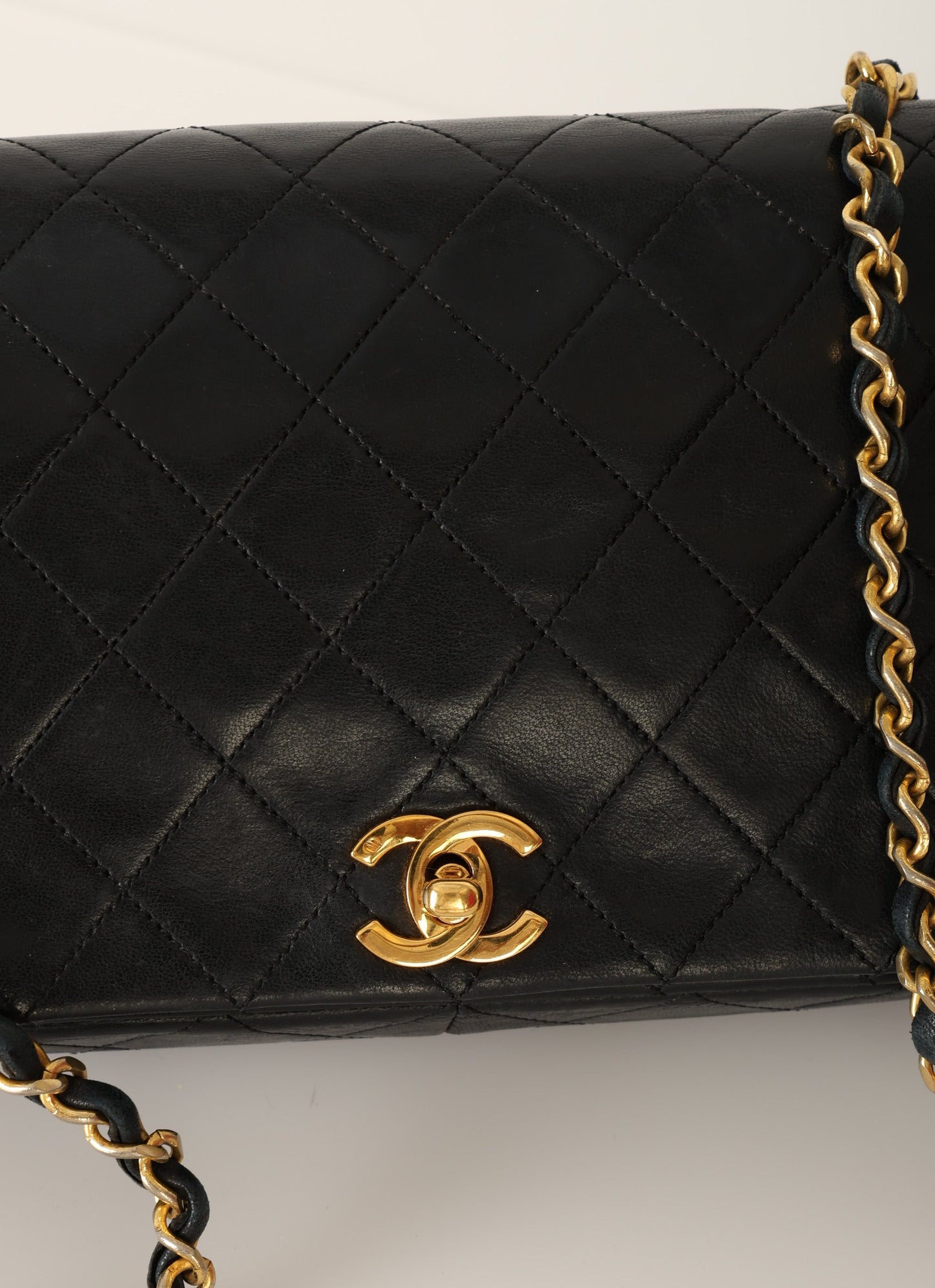 Chanel 1989 Lambskin Turnlock Medium Full Flap