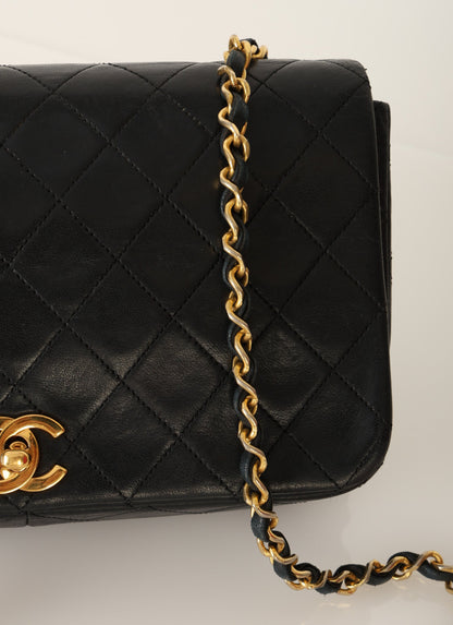 Chanel 1989 Lambskin Turnlock Medium Full Flap