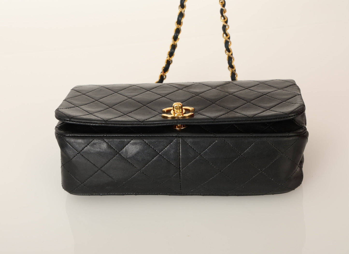 Chanel 1989 Lambskin Turnlock Medium Full Flap
