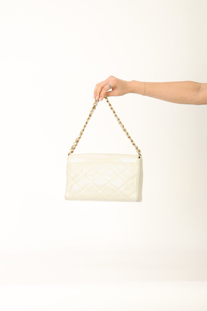 Chanel 2000 Caviar Iridescent Shoulder Bag
