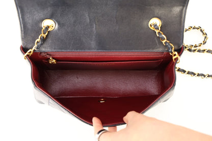Chanel 1991 Lambskin Dark Navy Medium Diana