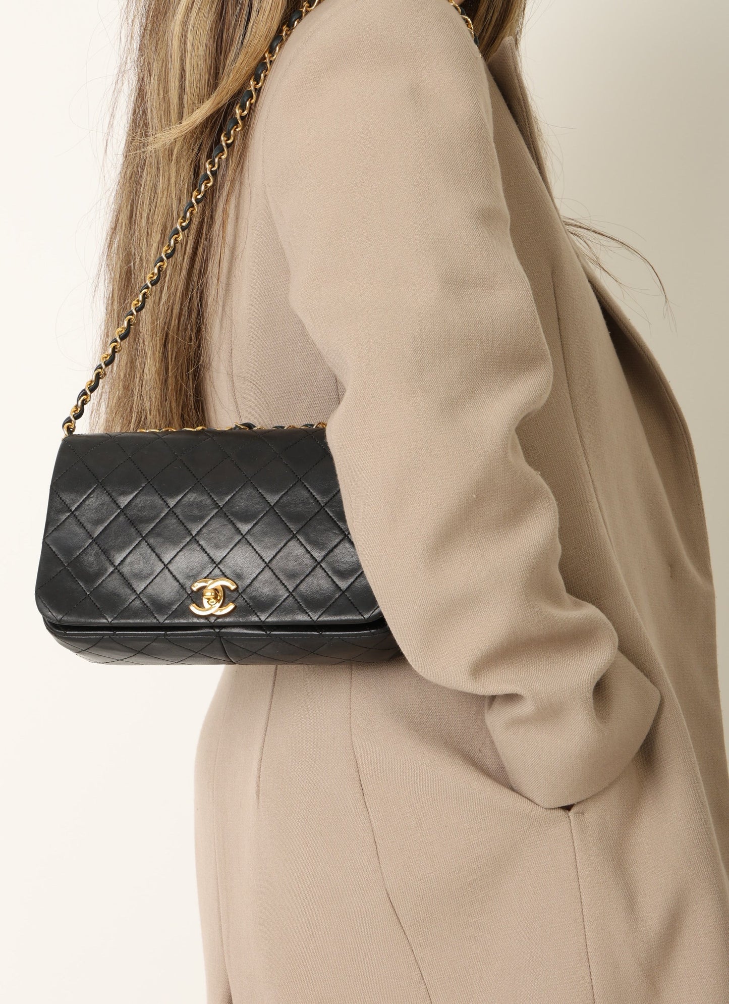 Chanel 1989 Lambskin Turnlock Medium Full Flap