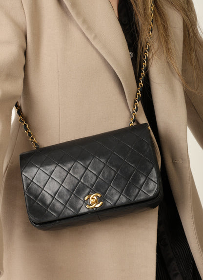 Chanel 1989 Lambskin Turnlock Medium Full Flap