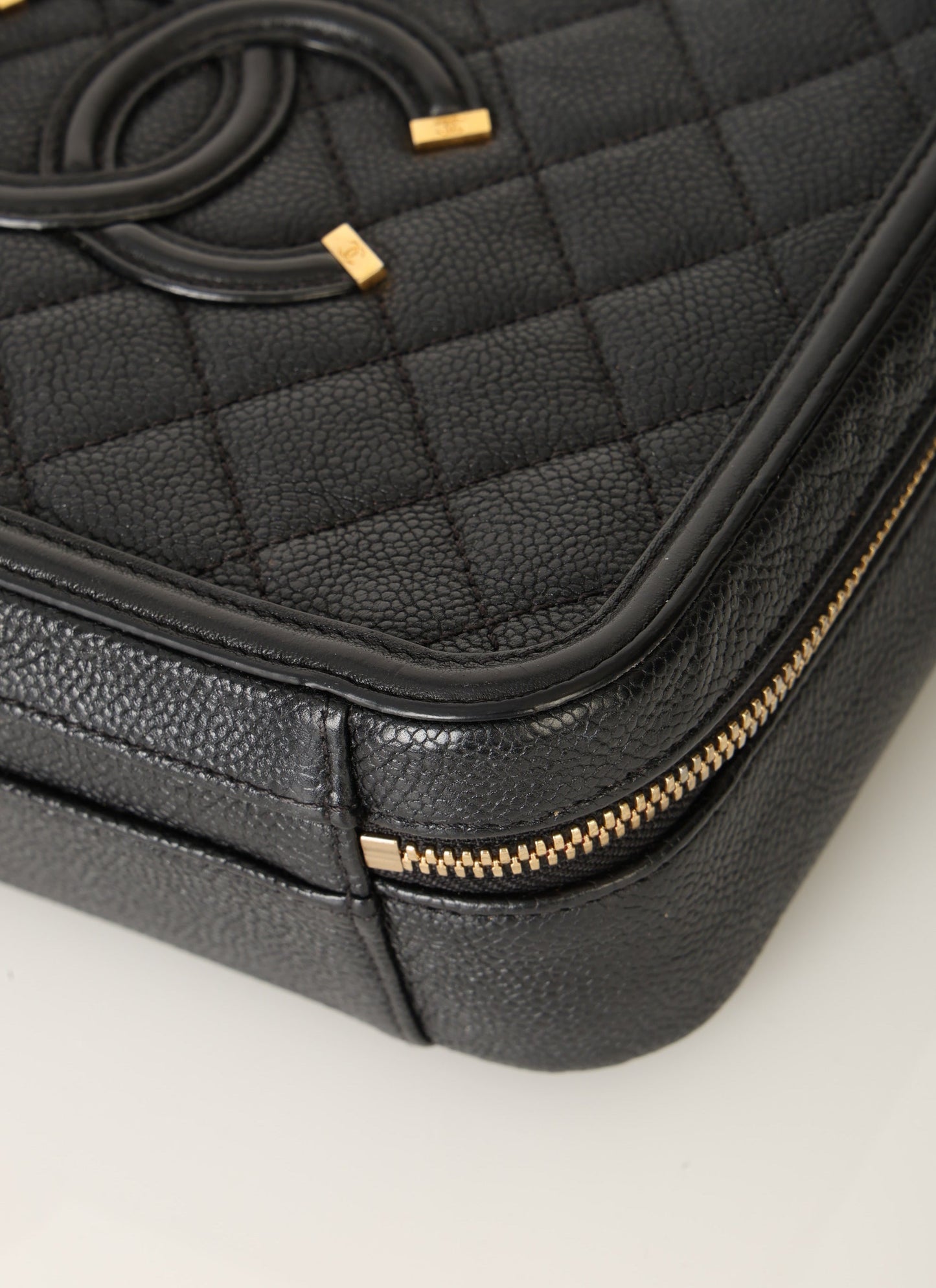 Chanel Caviar Medium Filigree Vanity Case