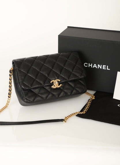 Chanel 22P Caviar Large Melody Flap