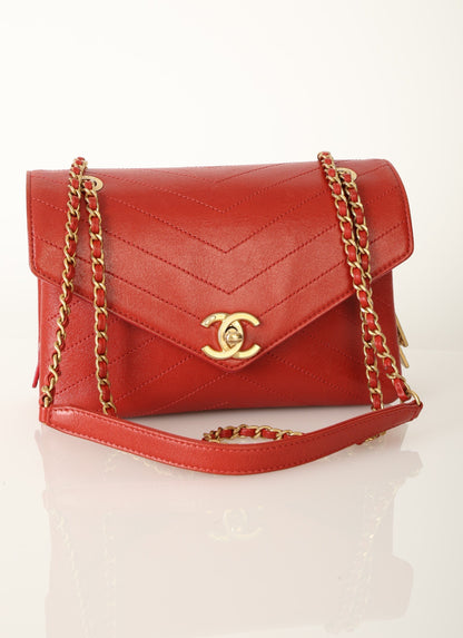 Chanel 2018 Calfskin Chevron Red Flap