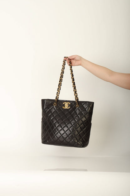 Chanel 1991 Lambskin Turnlock Tote