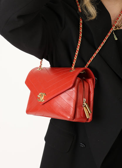 Chanel 2018 Calfskin Chevron Red Flap
