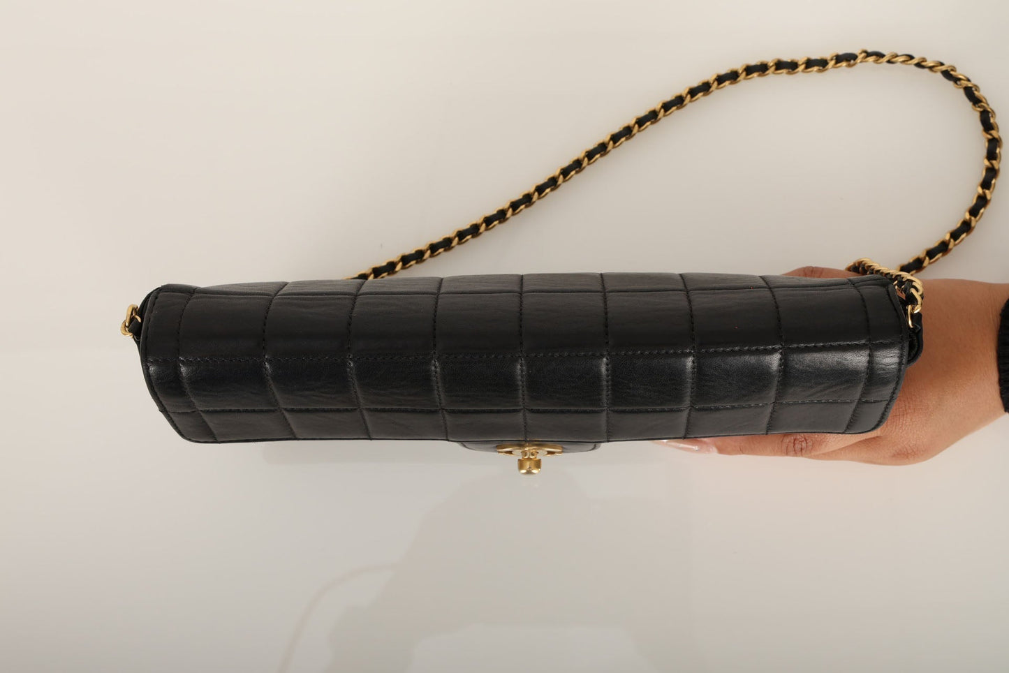 Chanel 2000 Lambskin East West Chocolate Bar