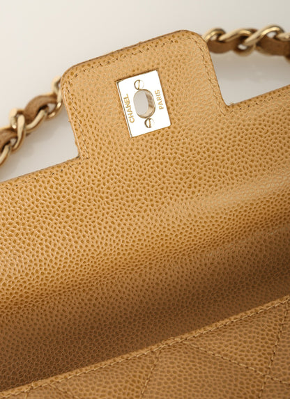 Chanel 2000 Caviar Beige Single Flap