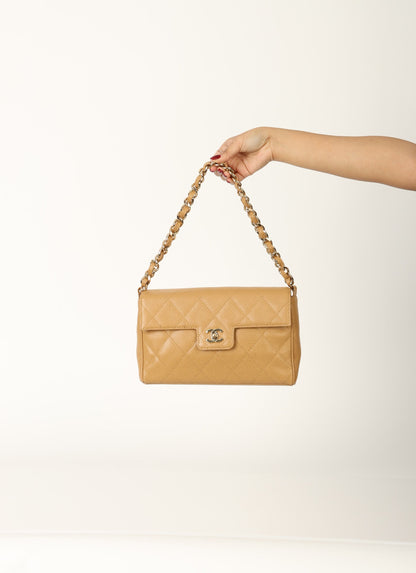 Chanel 2000 Caviar Beige Single Flap