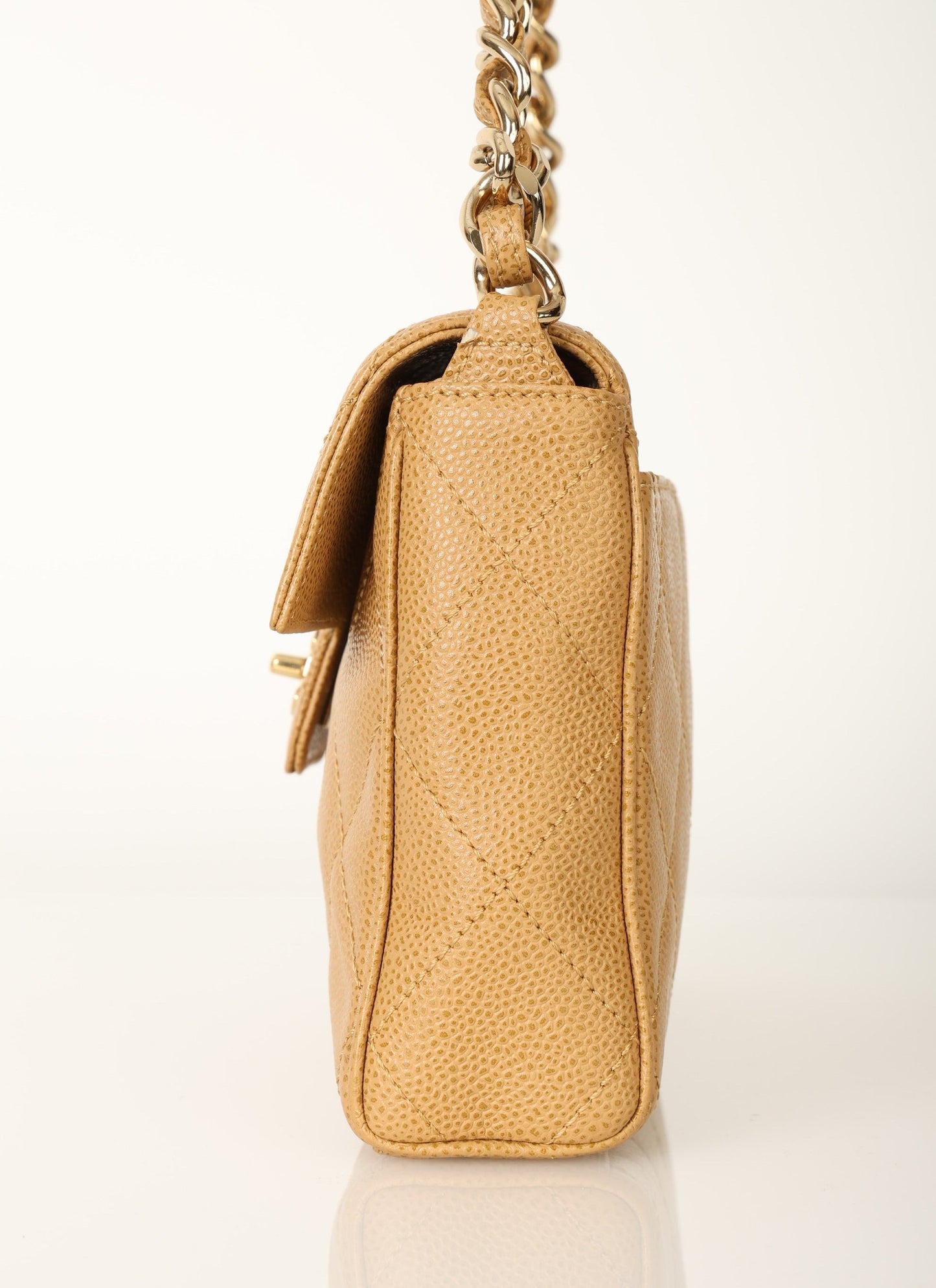 Chanel 2000 Caviar Beige Single Flap