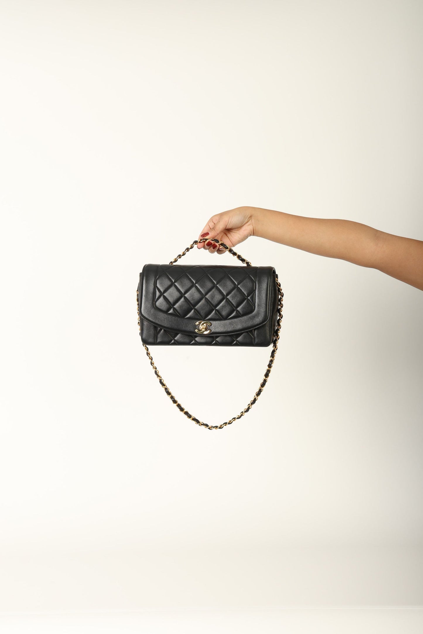 Chanel 1991 Lambskin Medium Diana