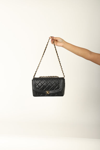 Chanel 1991 Lambskin Medium Diana