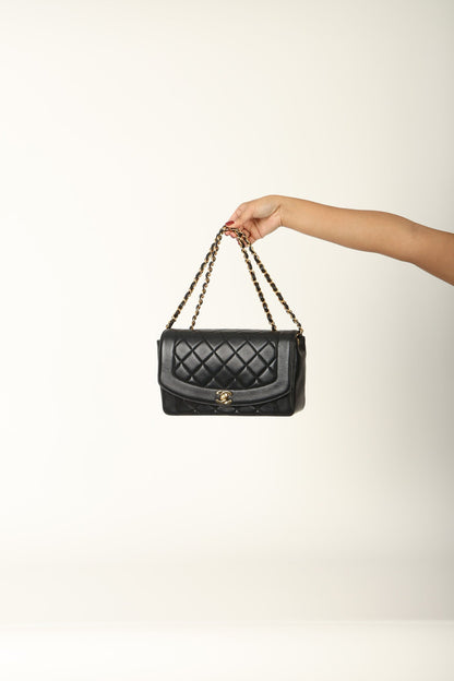 Chanel 1991 Lambskin Medium Diana