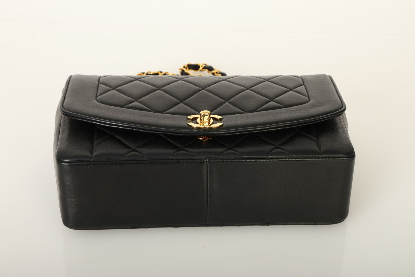 Chanel 1991 Lambskin Medium Diana