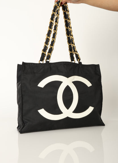 Chanel 1991 Nylon Chunky Chain Tote