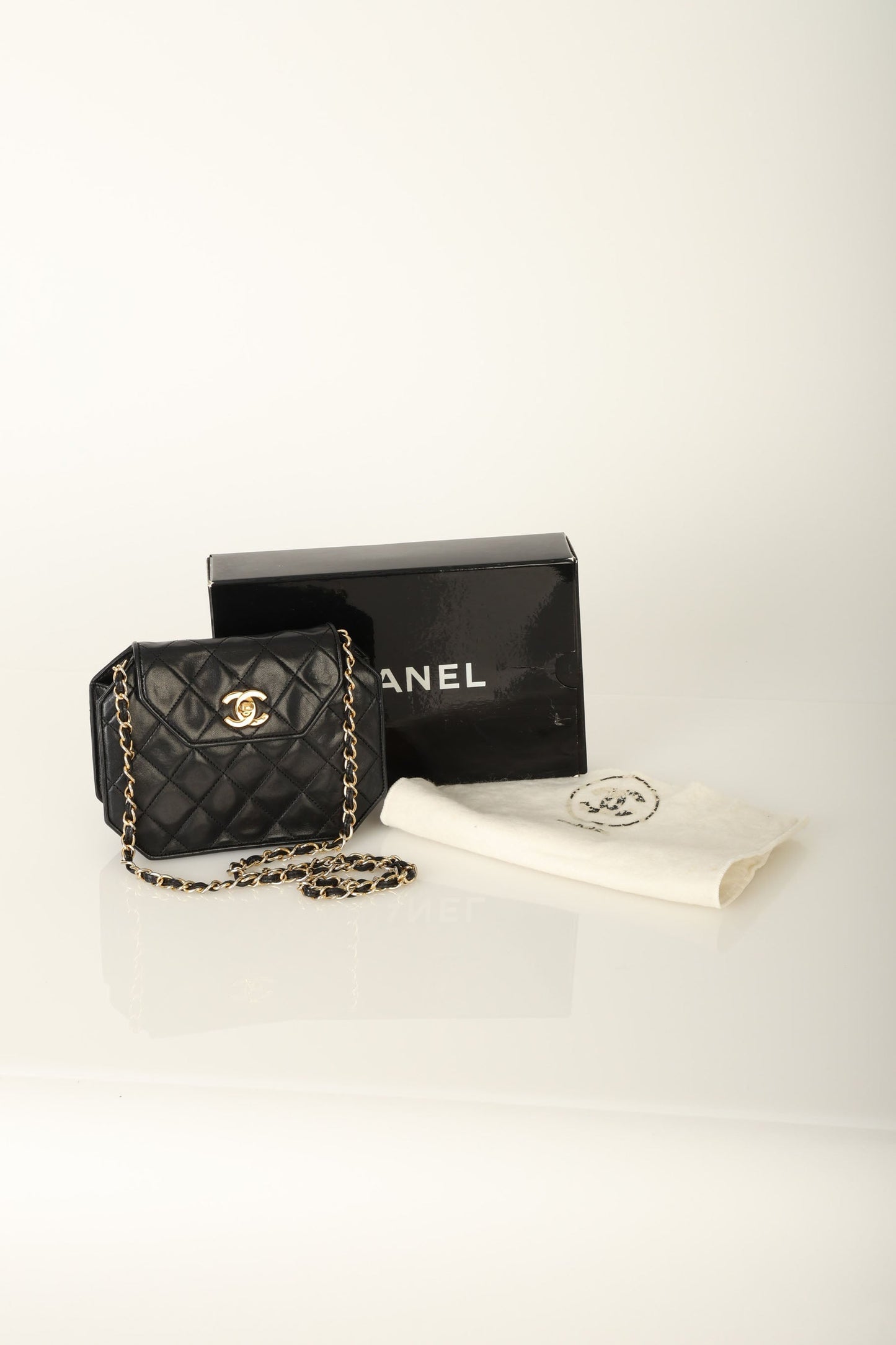 Extremely Rare Chanel 1989 Lambskin Octagon Mini Bag