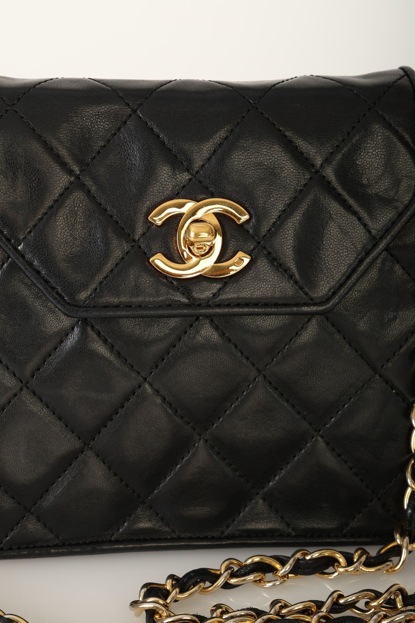 Extremely Rare Chanel 1989 Lambskin Octagon Mini Bag