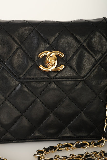 Extremely Rare Chanel 1989 Lambskin Octagon Mini Bag