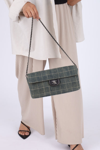 Chanel 2000 Denim East West Flap