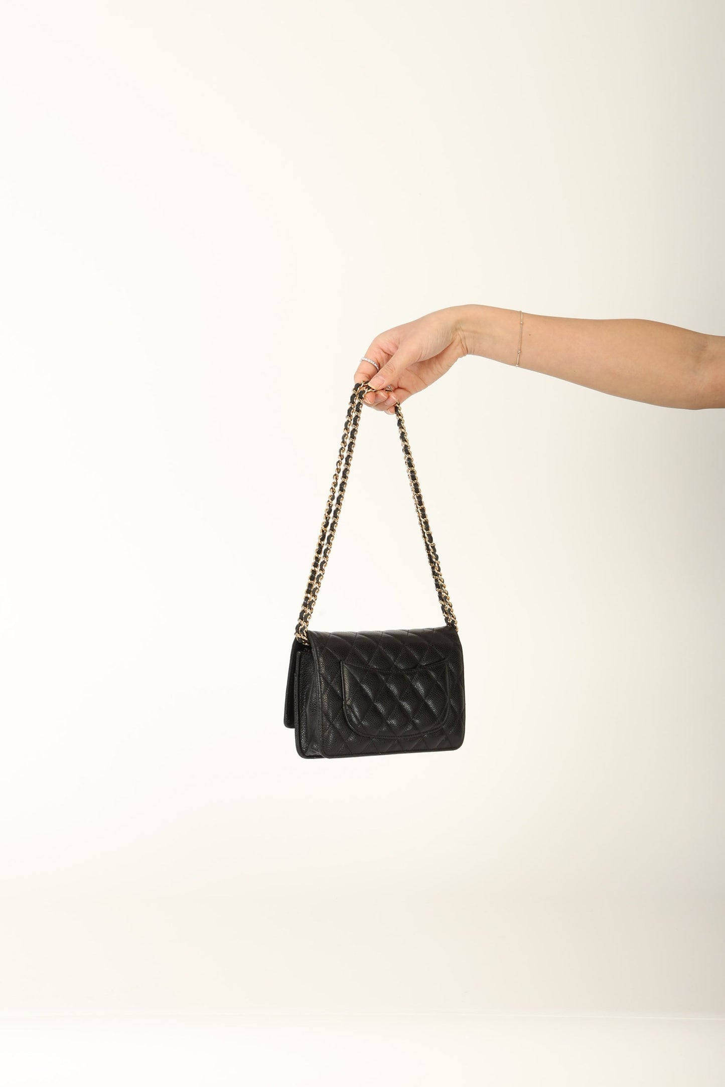 Chanel 2017 Caviar Wallet on Chain
