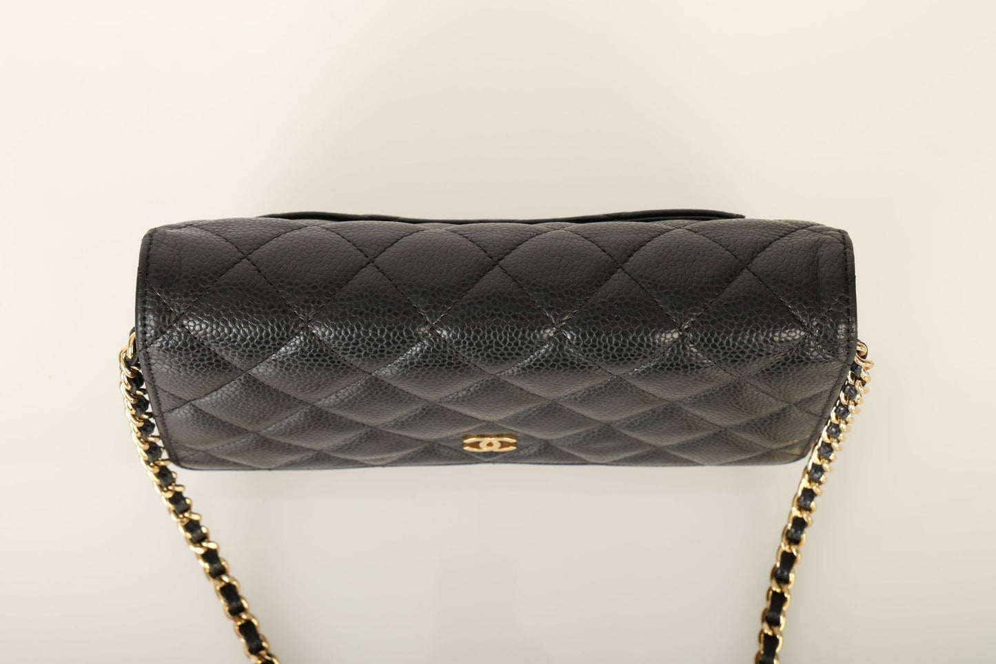 Chanel 2017 Caviar Wallet on Chain