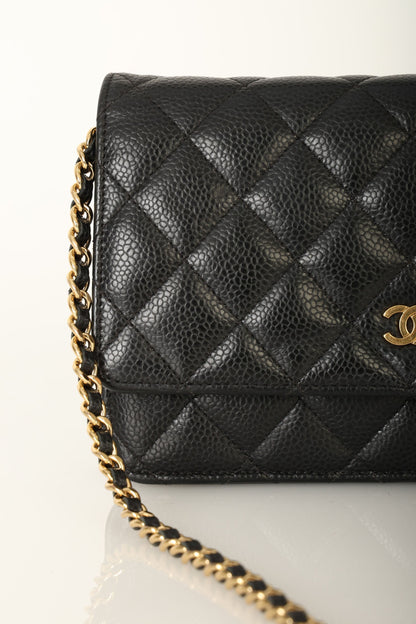 Chanel 2017 Caviar Wallet on Chain