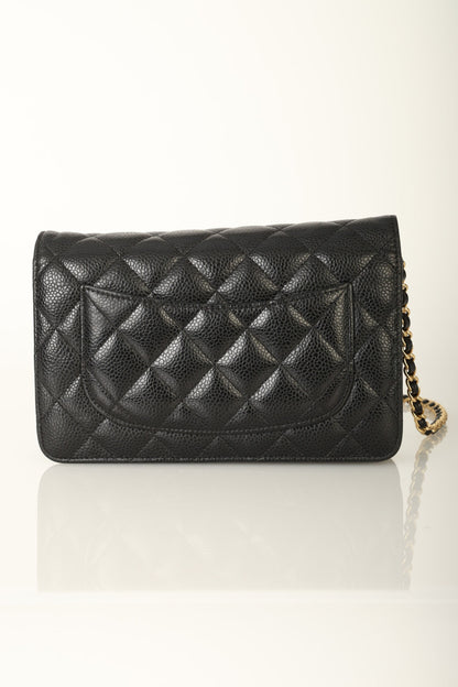 Chanel 2017 Caviar Wallet on Chain