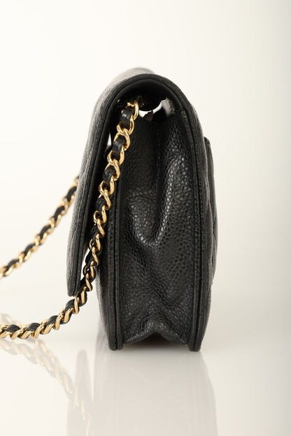 Chanel 2017 Caviar Wallet on Chain