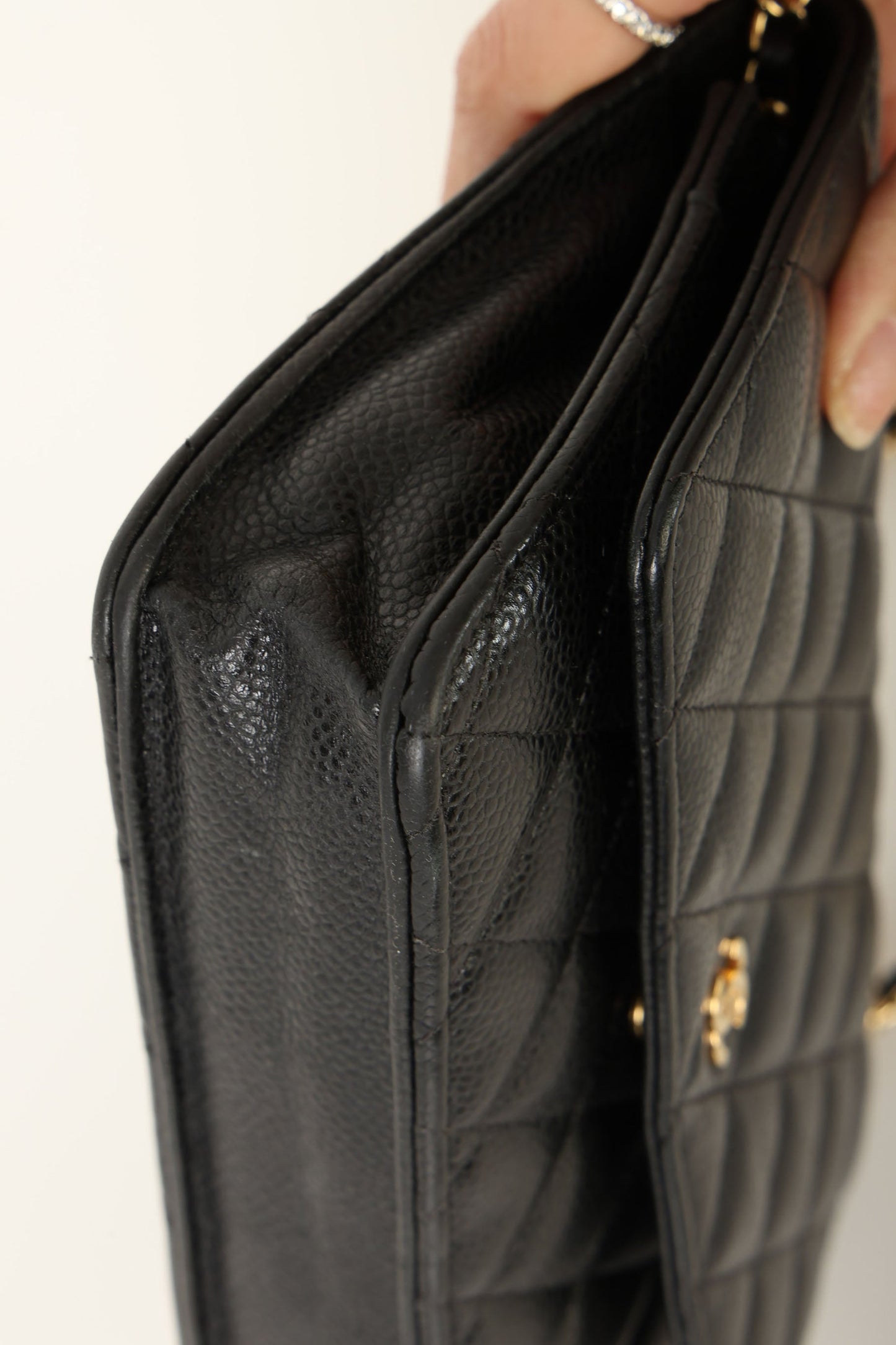 Chanel 2017 Caviar Wallet on Chain