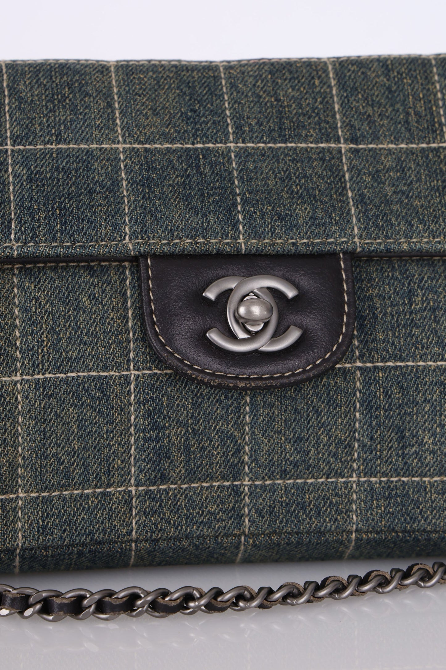 Chanel 2000 Denim East West Flap