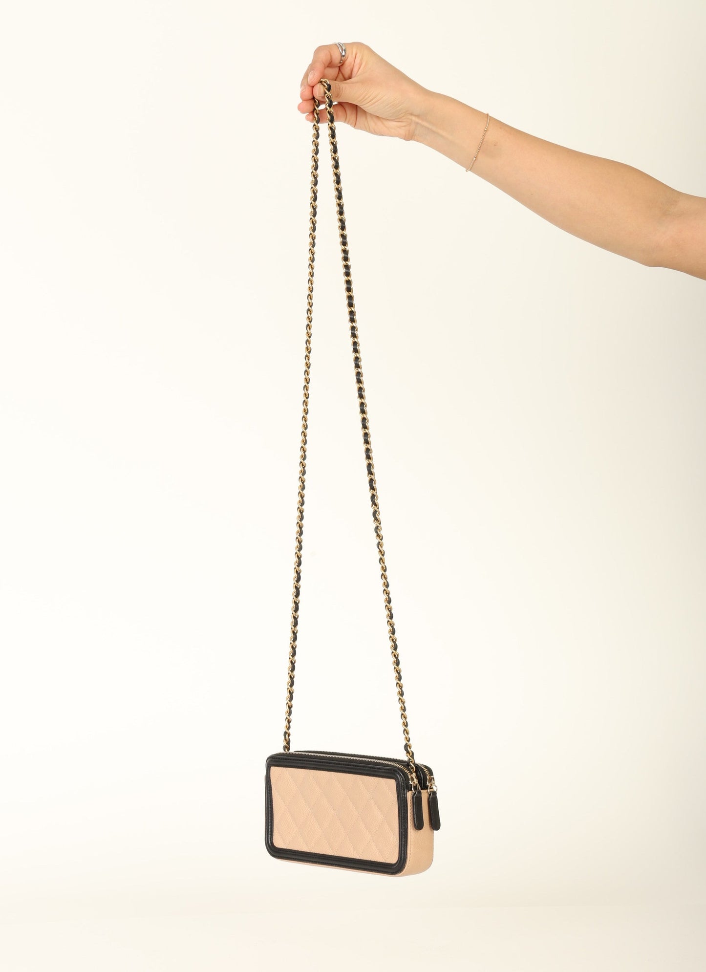 Chanel 2018 Caviar Filigree Chain Shoulder Bag