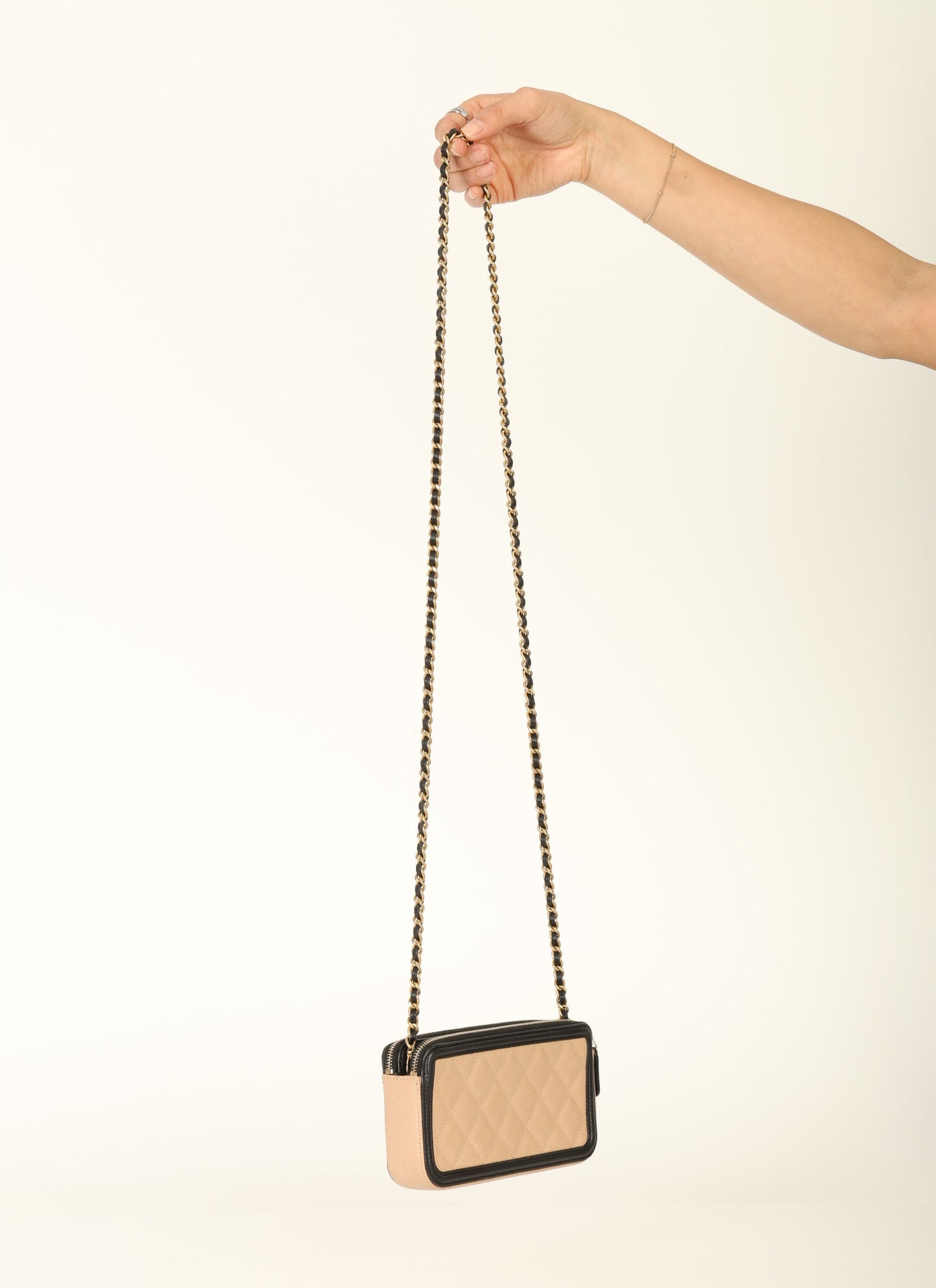 Chanel 2018 Caviar Filigree Chain Shoulder Bag