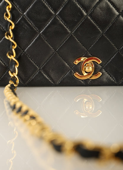 Chanel 1989 Lambskin Turnlock Medium Full Flap