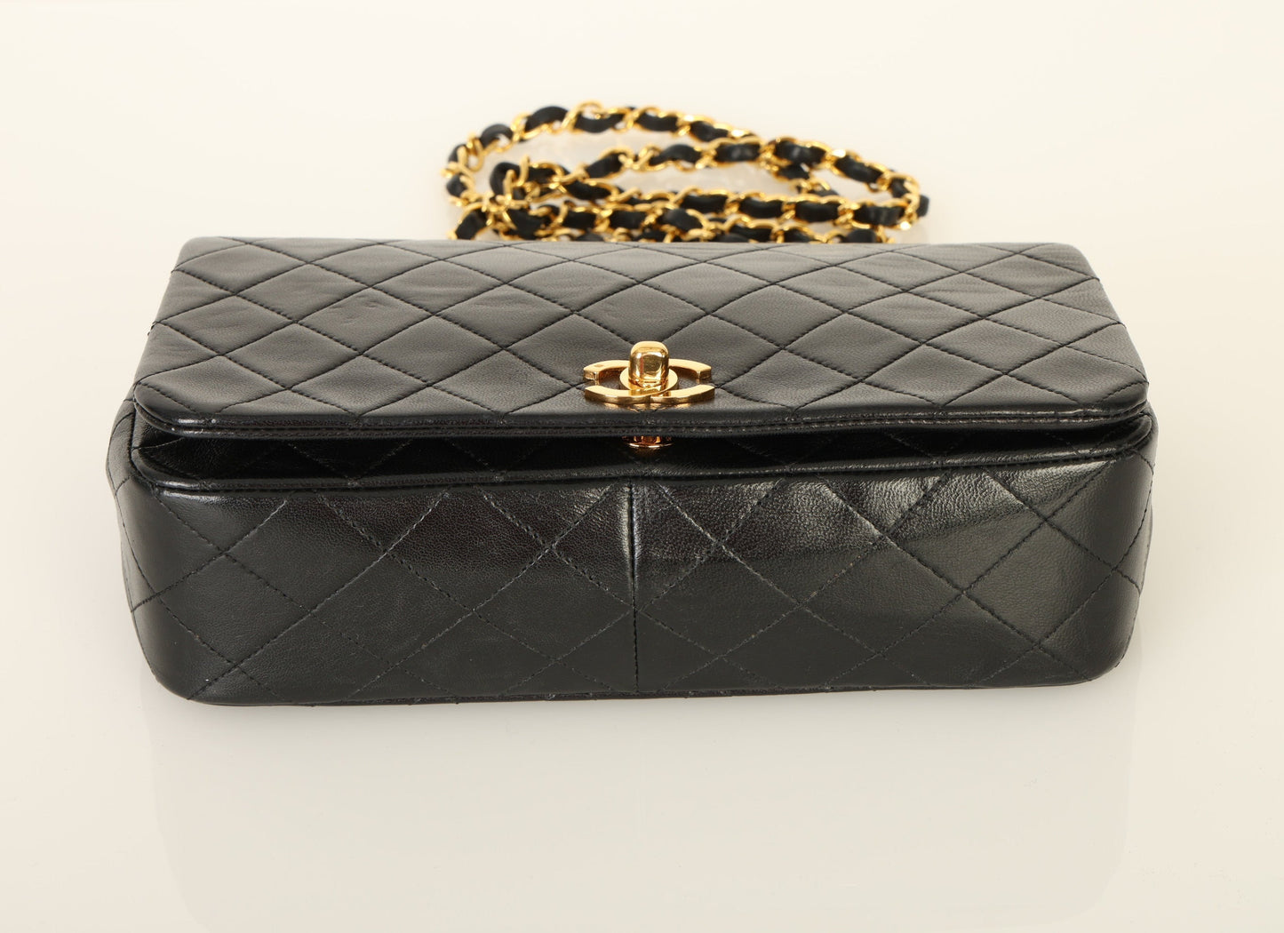 Chanel 1989 Lambskin Turnlock Medium Full Flap