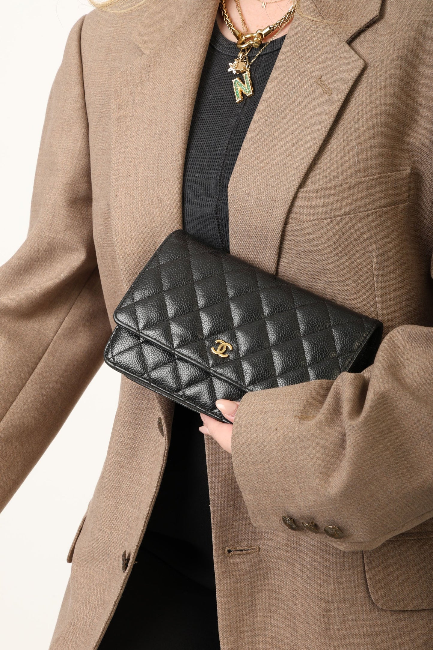Chanel 2017 Caviar Wallet on Chain