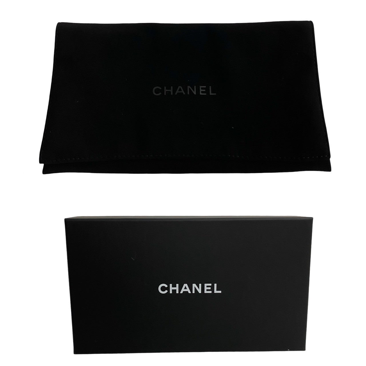 Chanel CC Classic Bifold Flap Wallet  Leather Short Wallet in New Condition