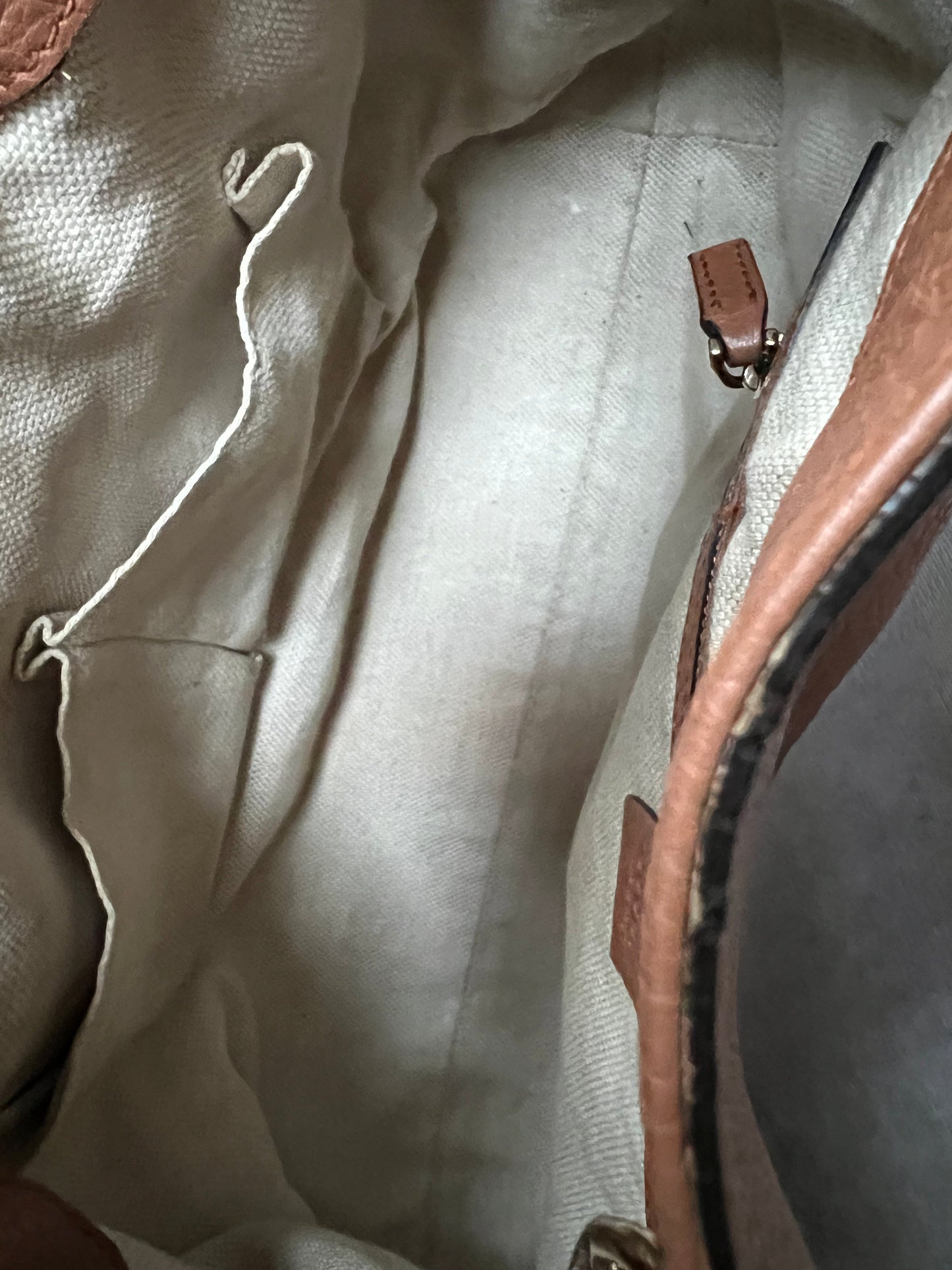 Gucci Caramel Soho Chain Tote