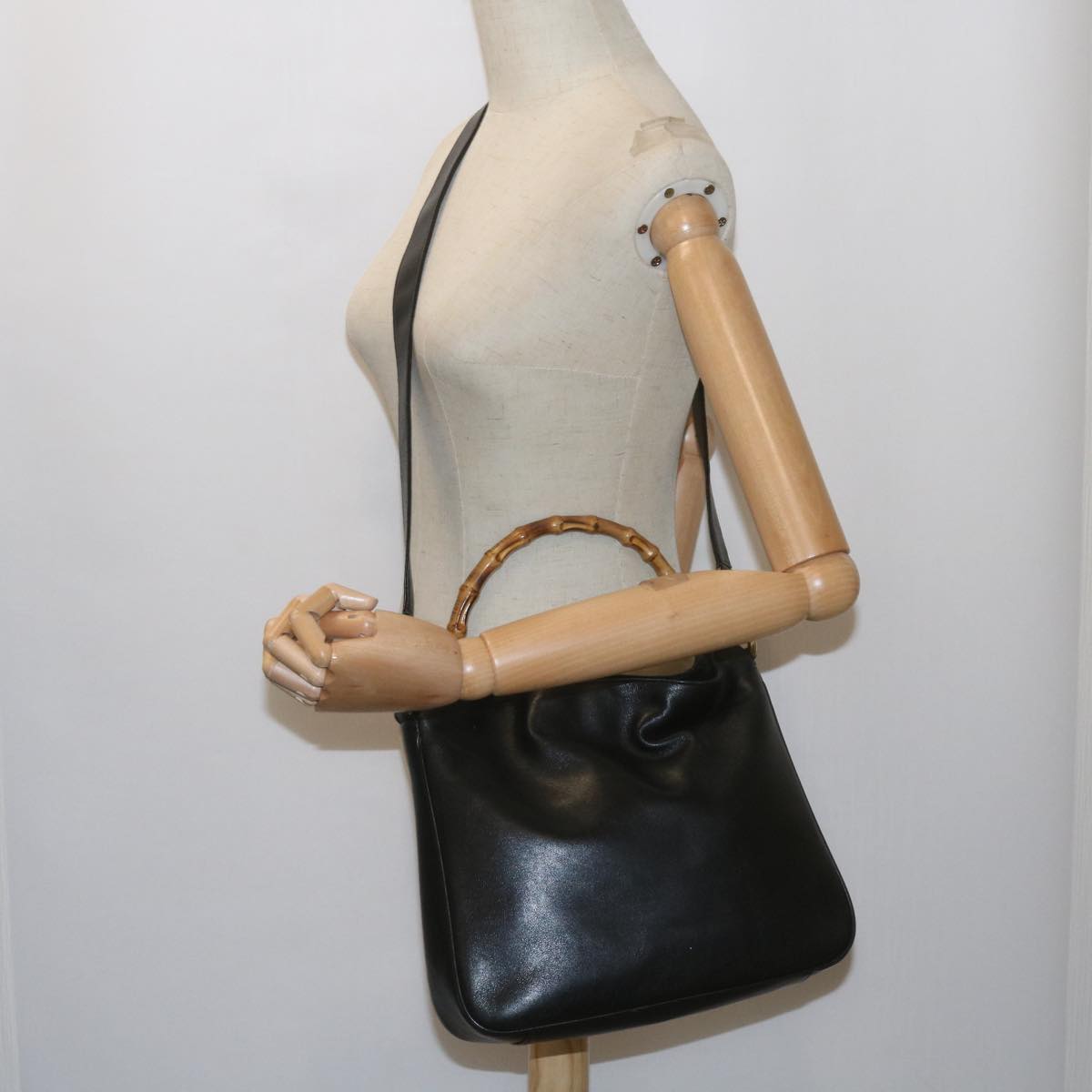 GUCCI Bamboo Shoulder Bag Leather Black 001 1638  61056