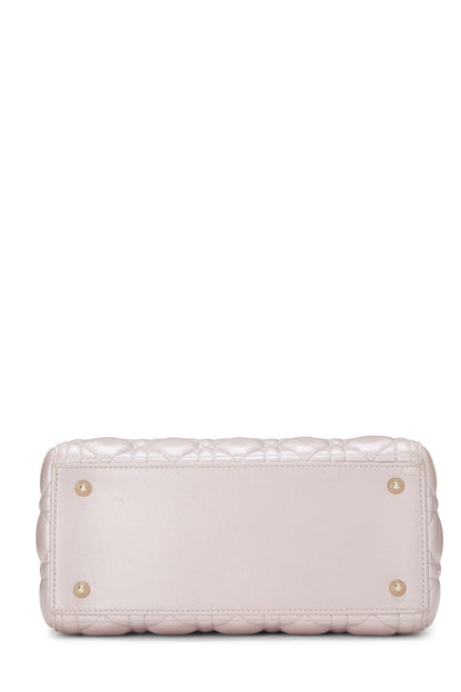 Dior, Pearly Pink Cannage Quilted Lambskin Lady Dior Medium, Pink