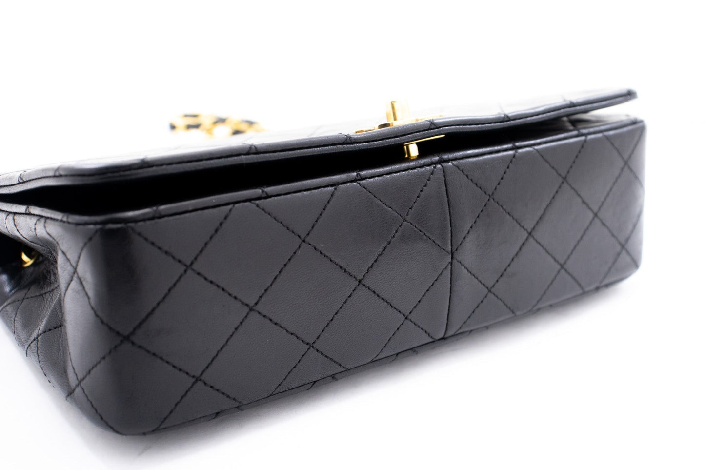 CHANEL Full Flap Chain Shoulder Bag Clutch Black Quilted Lambskin k84